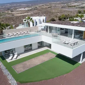 Karat Zambrano - Includes Golf Cart Villa